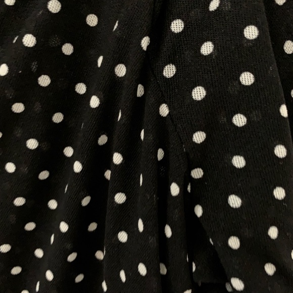 BLACK & WHITE SHIRT - Picture 6 of 7